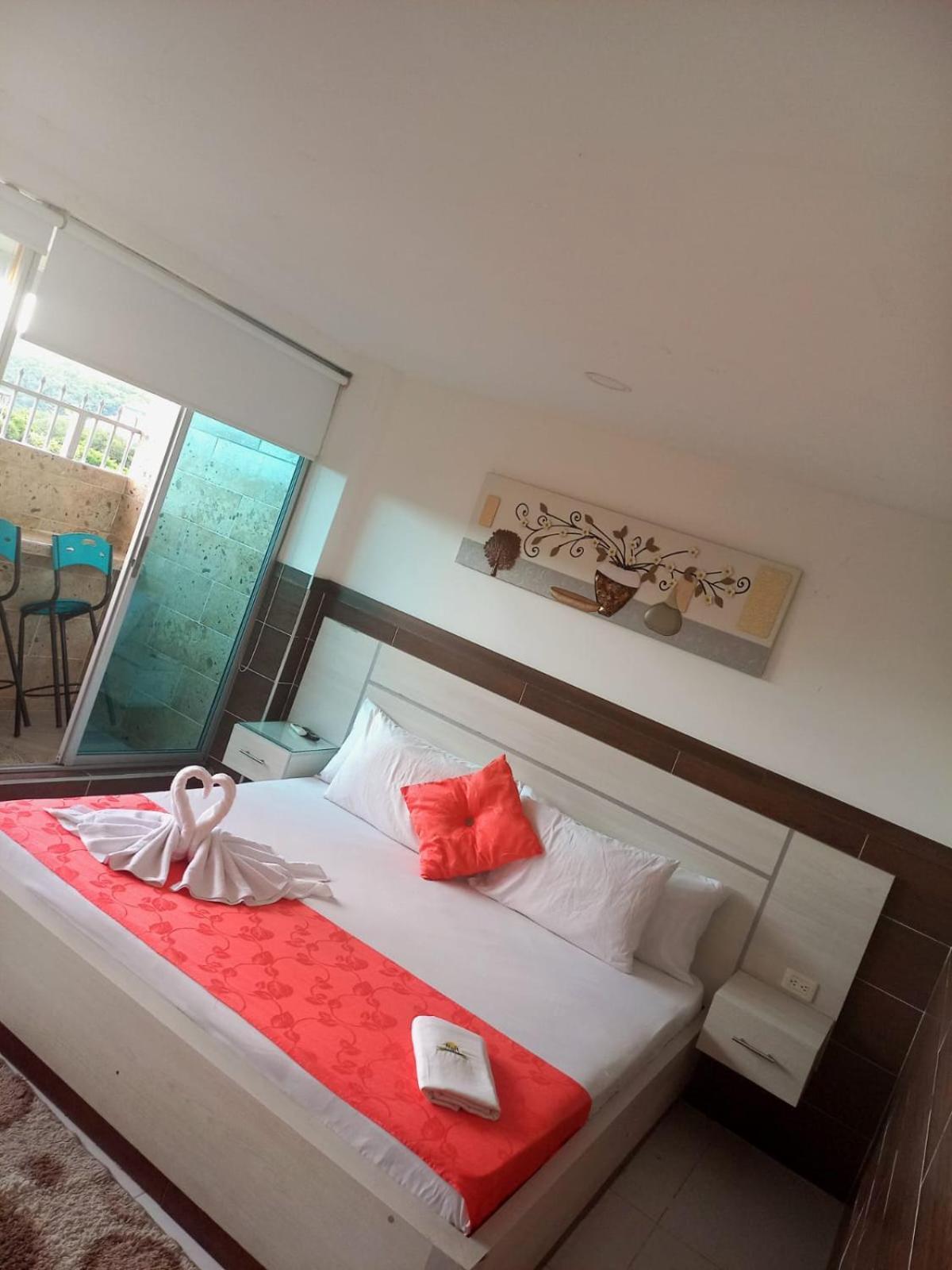 Hotel Suite Royal Мельгар Экстерьер фото